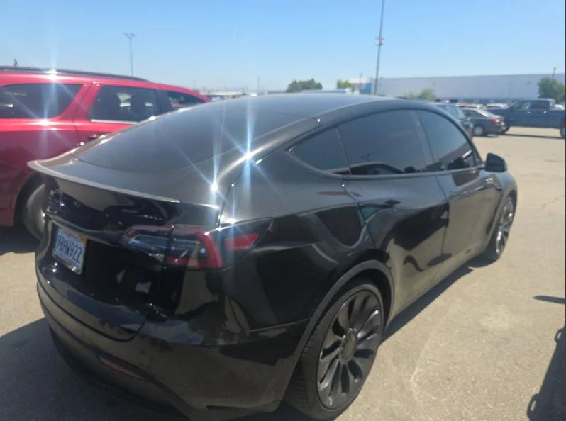 tesla model y 2022 7SAYGDEF8NF439459 image tesla model y 2022 7SAYGDEF8NF439459 image